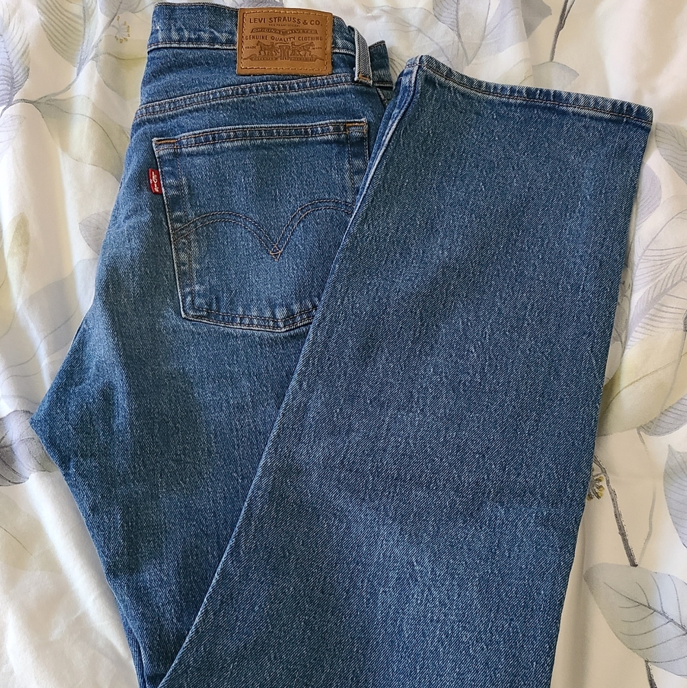 Levi's Wedgie Straight